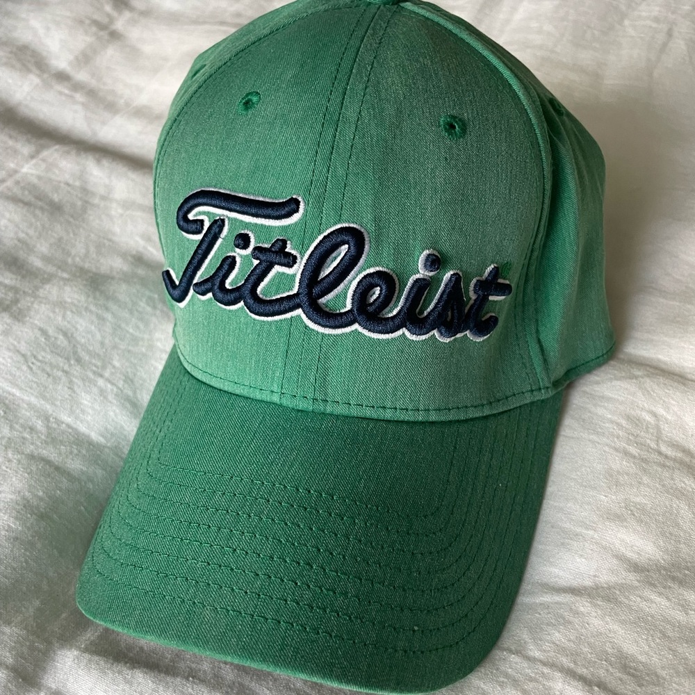 Titleist golf hat, green & blue, size L/XL